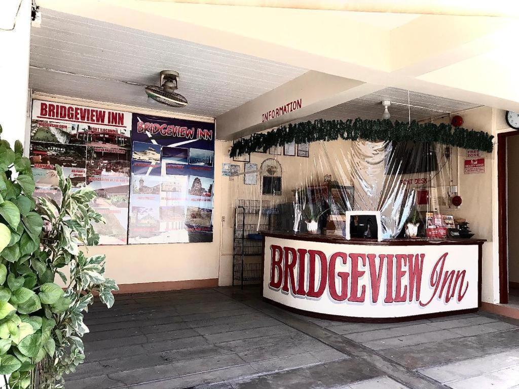 Bridgeview Hotel Лаолаг Екстериор снимка